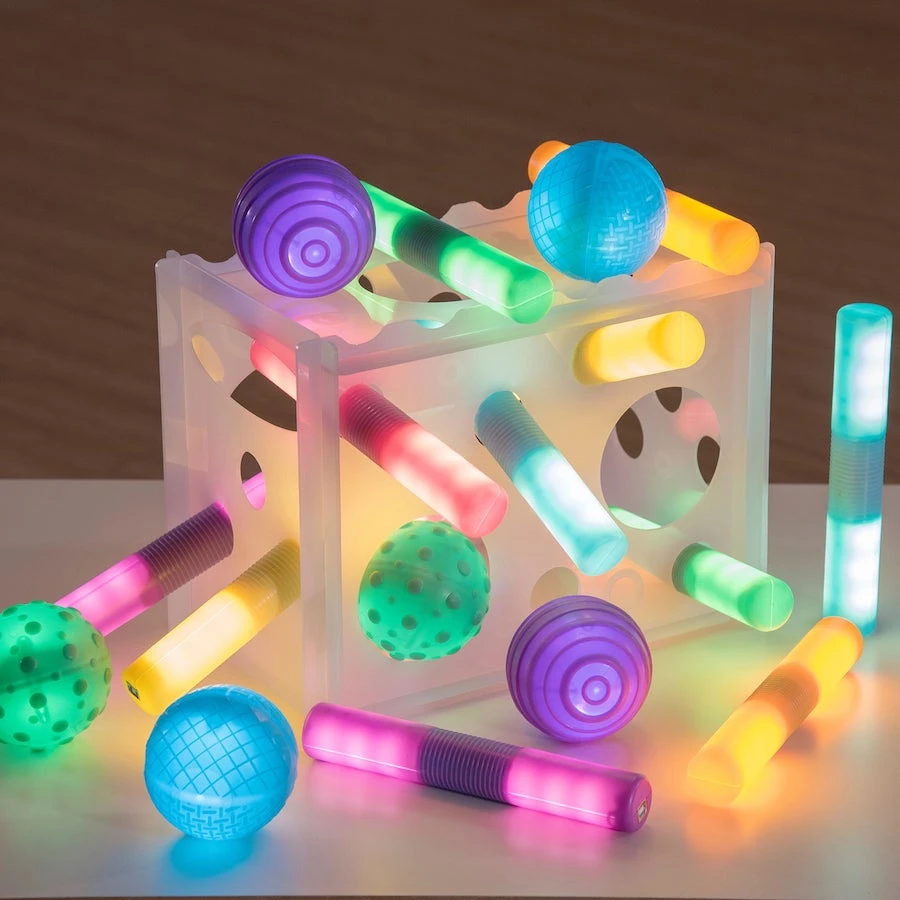 Acrylic Posting Tower 5 Acrylic Posting Tower - Image 3