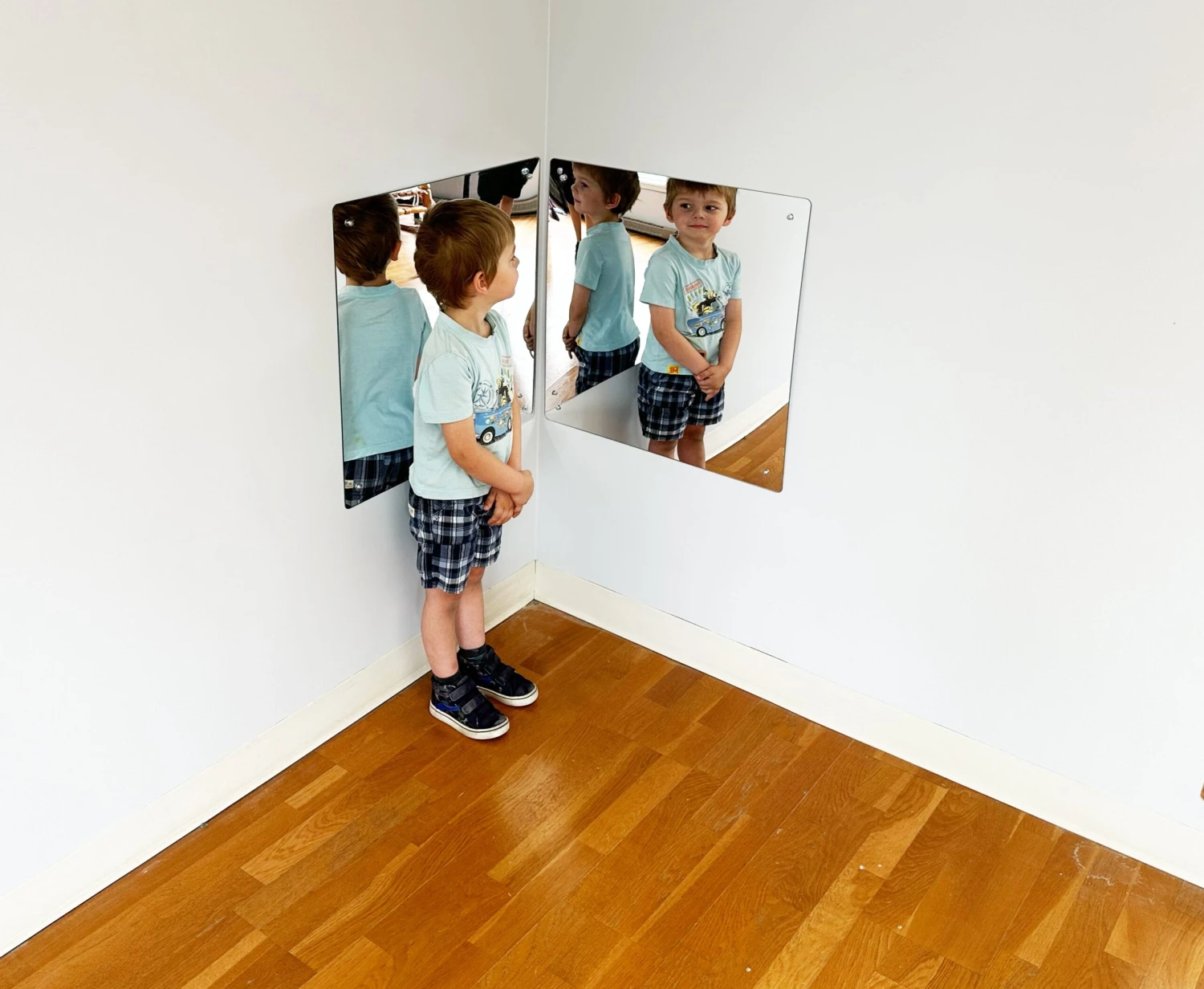 Two Wall Mirror 4 Two Wall Mirror - Image 2